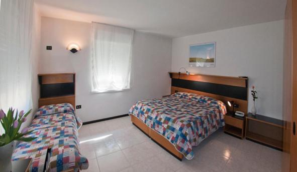 Albergo Alla Torre Caldonazzo Ngoại thất bức ảnh
