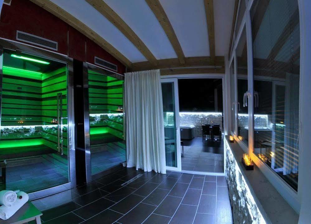 Albergo Alla Torre Caldonazzo Ngoại thất bức ảnh